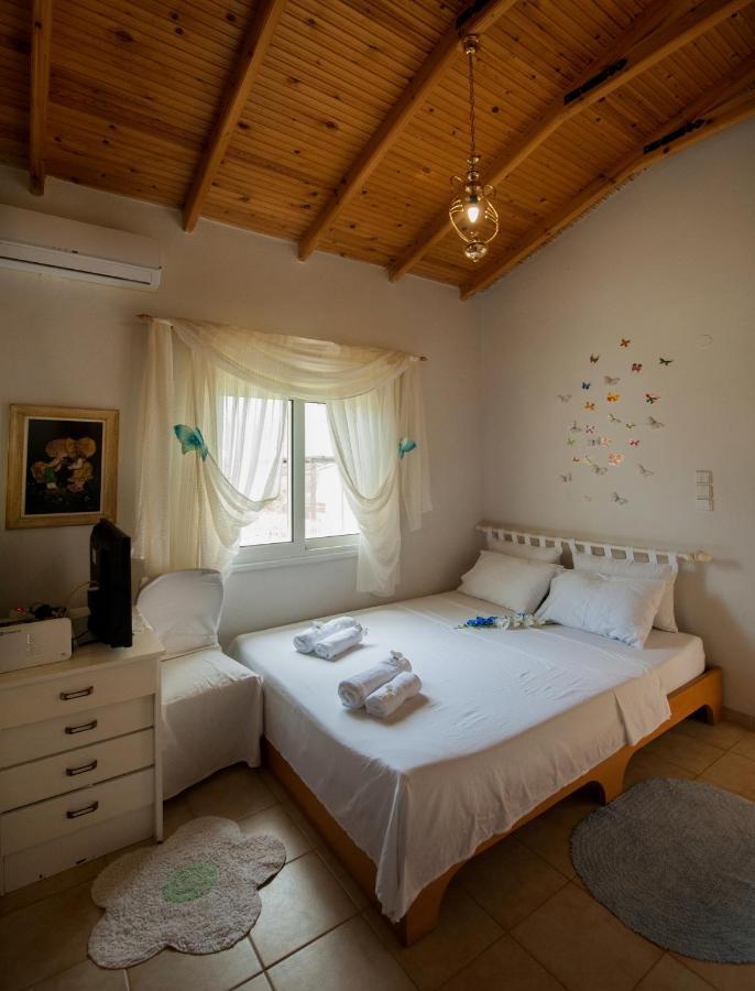 D&P House Villa Hriszí Amudiá Kültér fotó