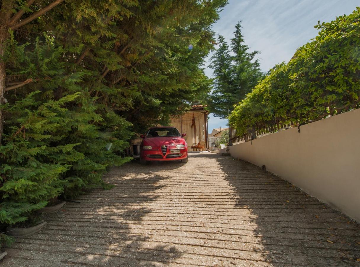 D&P House Villa Hriszí Amudiá Kültér fotó
